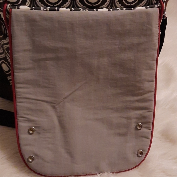 Petunia Pickle Bottom diaper bag - Picture 7 of 9
